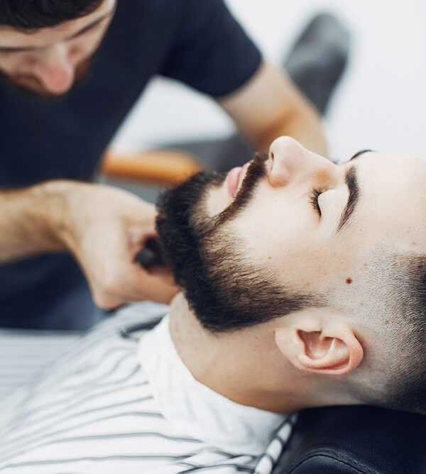 Fantasy Acconciature - Barber Shop - Taglio uomo e servizio barba